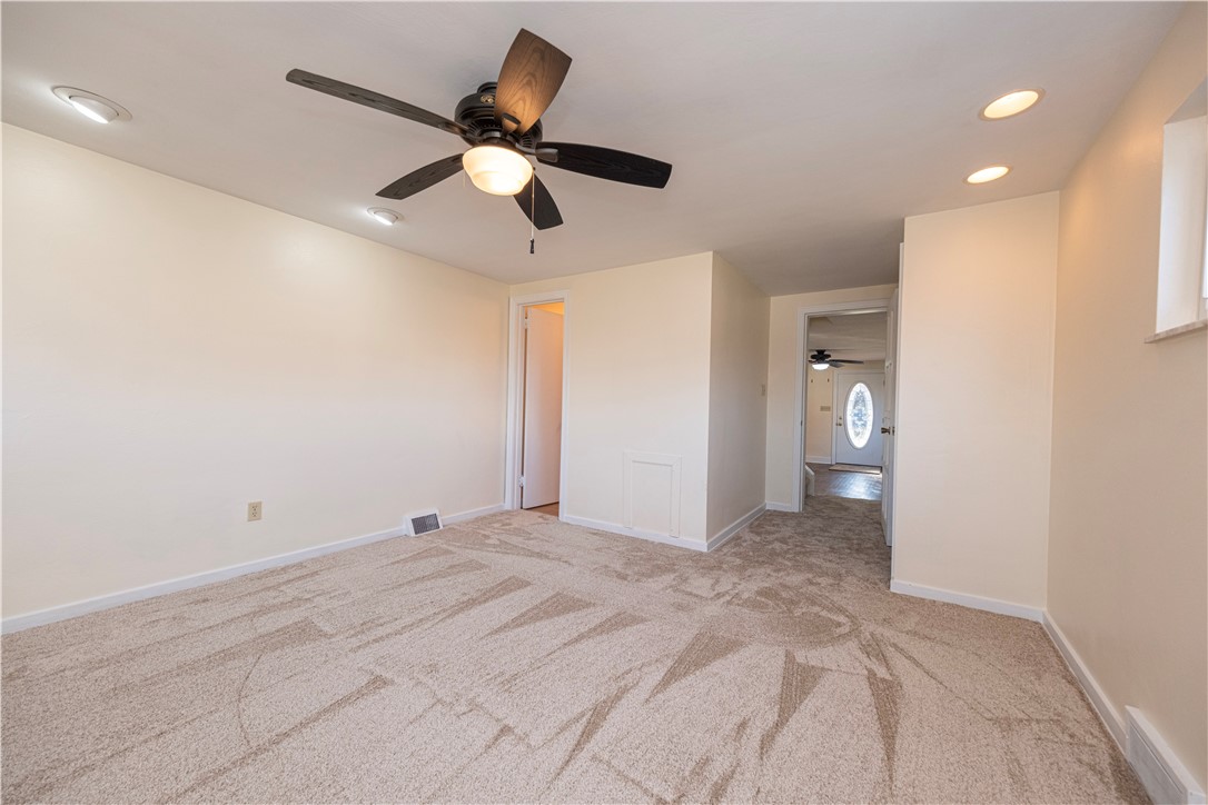 Braddock Hills, Pennsylvania 15221, United States, 3 Bedrooms Bedrooms, ,3 BathroomsBathrooms,Residential,Active,251152