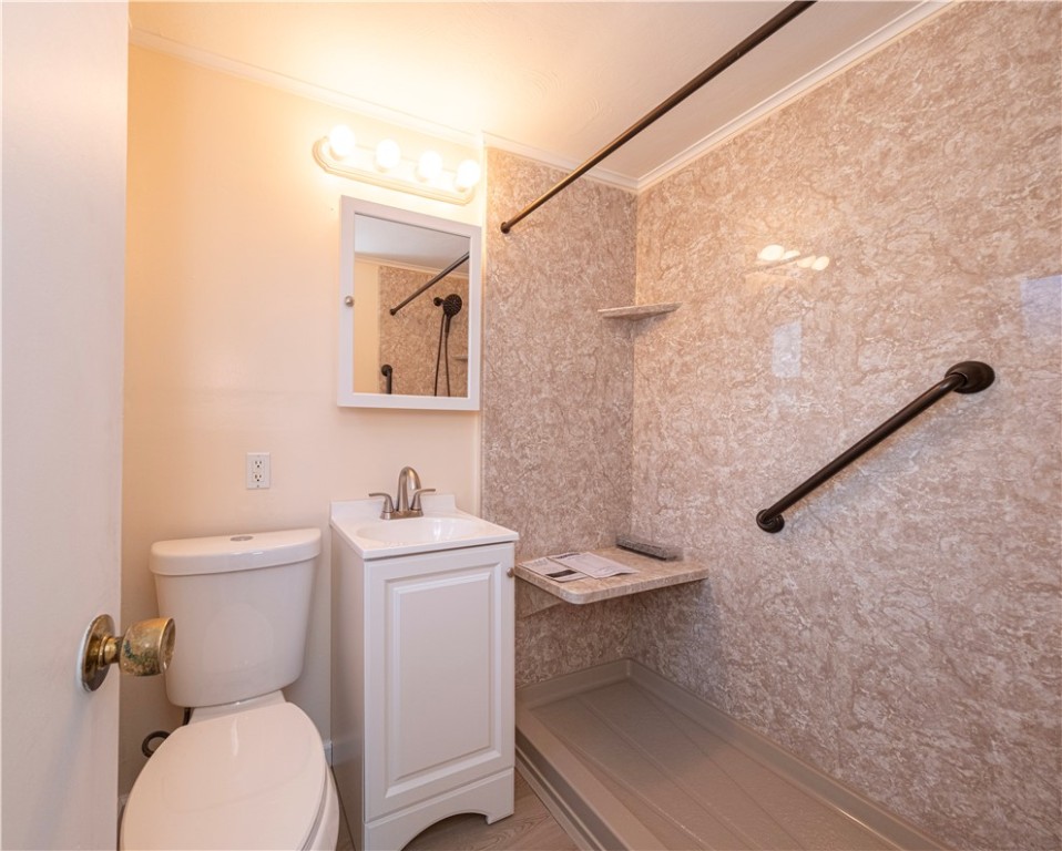 Braddock Hills, Pennsylvania 15221, United States, 3 Bedrooms Bedrooms, ,3 BathroomsBathrooms,Residential,Active,251152