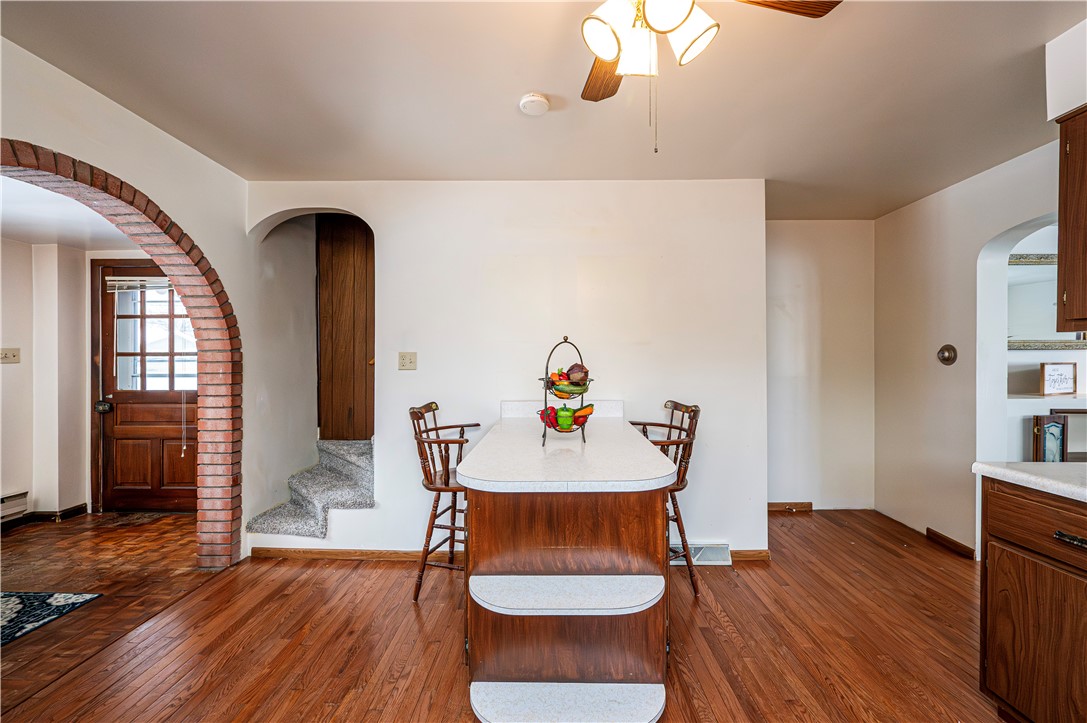 Greensburg, Pennsylvania 15601, United States, 3 Bedrooms Bedrooms, ,2 BathroomsBathrooms,Residential,Pending,17098