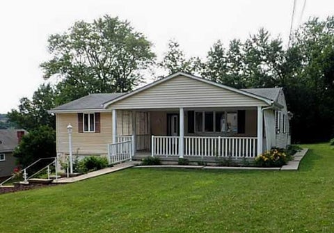 Photo of 147 College Ave, Pittsburgh, PA 15239 (MLS # 1758923)