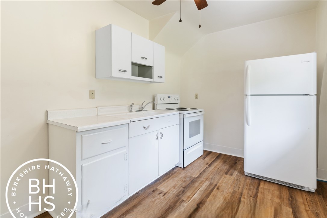 Zelienople Boro, Pennsylvania 16063, United States, 1 Bedroom Bedrooms, ,1 BathroomBathrooms,Residential,Active,197560