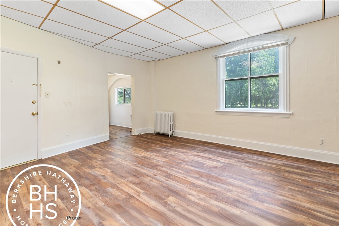 Zelienople Boro, Pennsylvania 16063, United States, 1 Bedroom Bedrooms, ,1 BathroomBathrooms,Residential,Active,197560