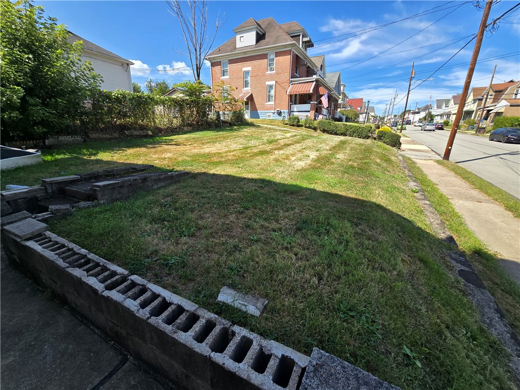 Donora, Pennsylvania 15033, United States, 3 Bedrooms Bedrooms, ,1 BathroomBathrooms,Residential,Active,213567