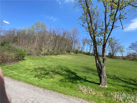 Photo of 226 Kime Rd, Rural Valley, PA 16249 (MLS # 1736484)