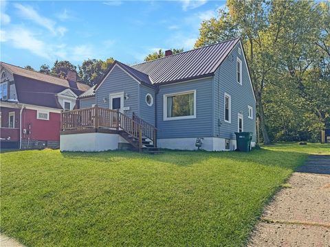 Photo of 3039 Mcclelland Ave, New Castle, PA 16101 (MLS # 1726761)