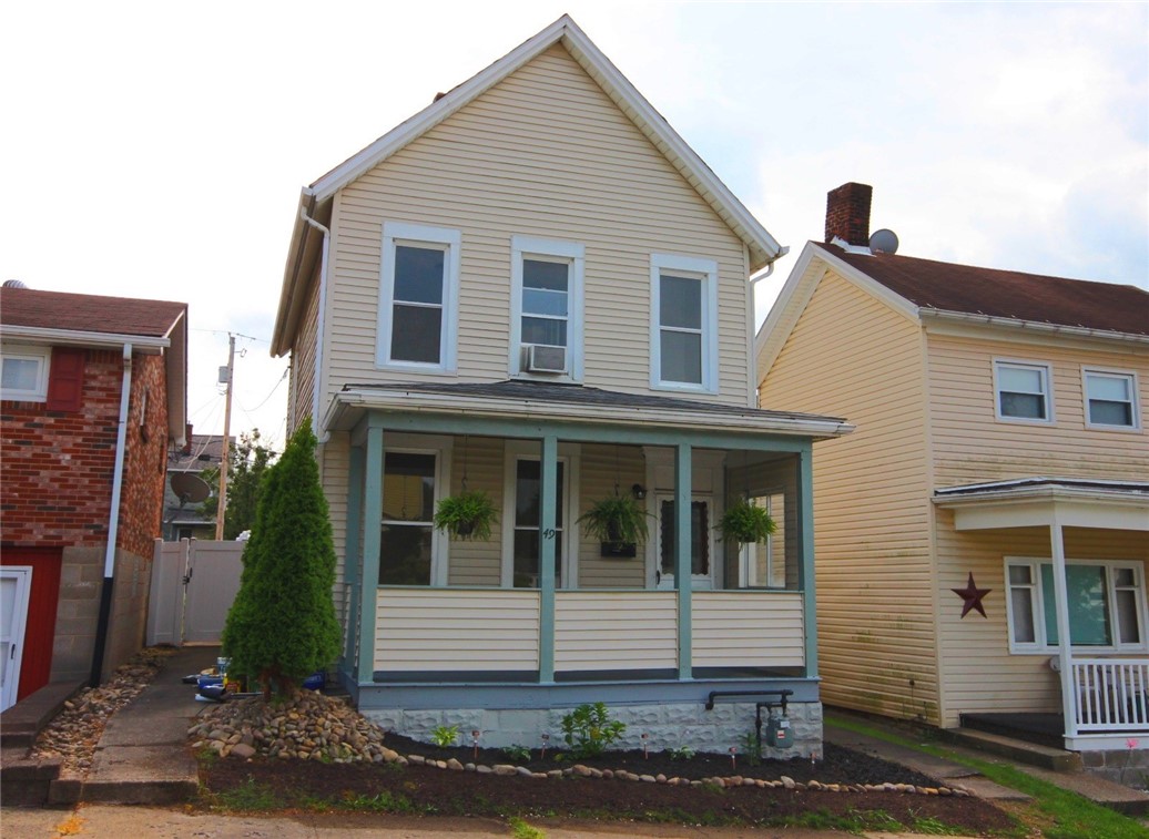 View North Irwin, PA 15642 house