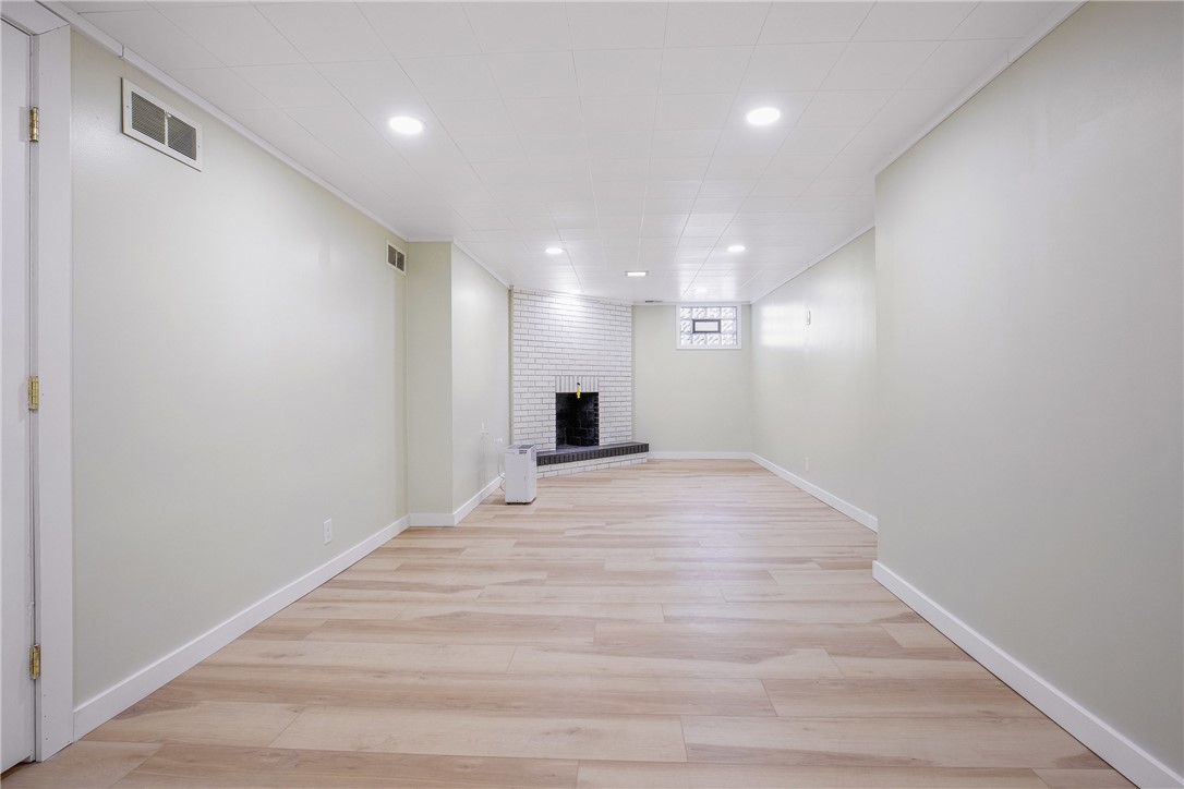 Westmont Hilltop School District, Pennsylvania 15905, United States, 3 Bedrooms Bedrooms, ,3 BathroomsBathrooms,Residential,Active,89369