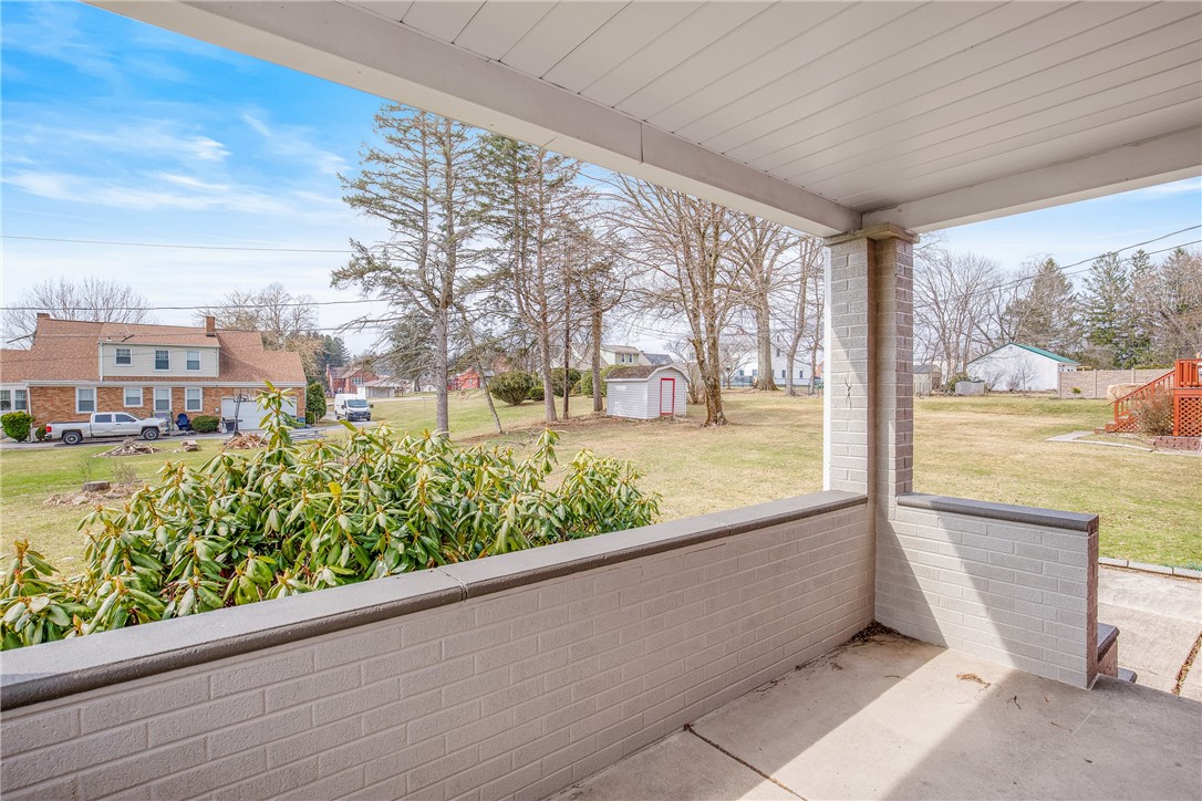 Westmont Hilltop School District, Pennsylvania 15905, United States, 3 Bedrooms Bedrooms, ,3 BathroomsBathrooms,Residential,Active,89369