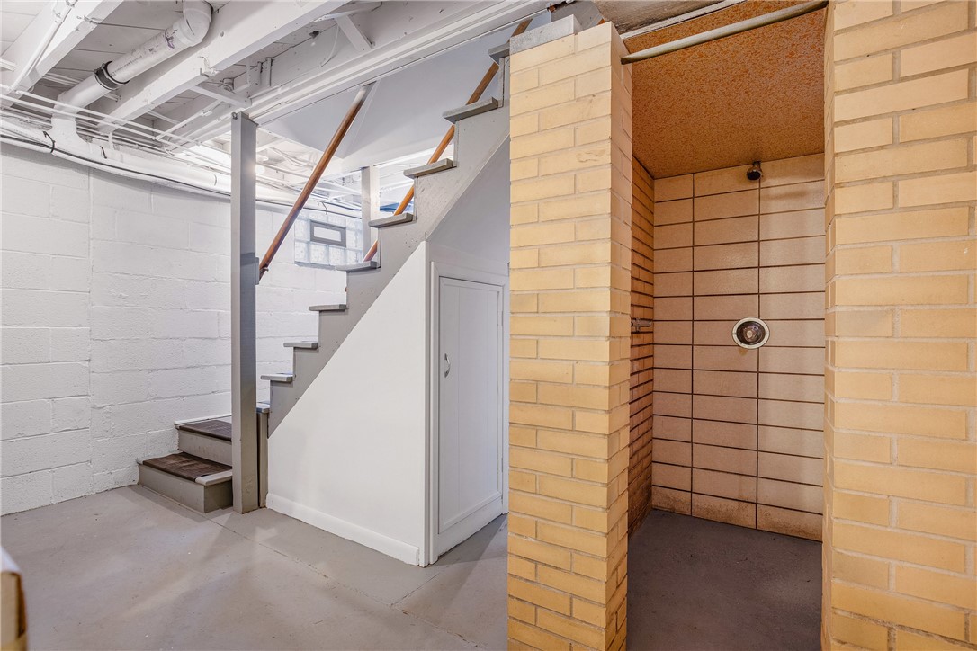 Westmont Hilltop School District, Pennsylvania 15905, United States, 3 Bedrooms Bedrooms, ,3 BathroomsBathrooms,Residential,Active,89369