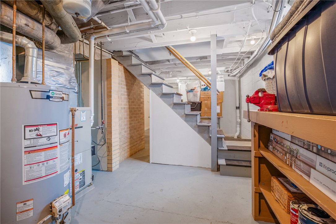 Westmont Hilltop School District, Pennsylvania 15905, United States, 3 Bedrooms Bedrooms, ,3 BathroomsBathrooms,Residential,Active,89369