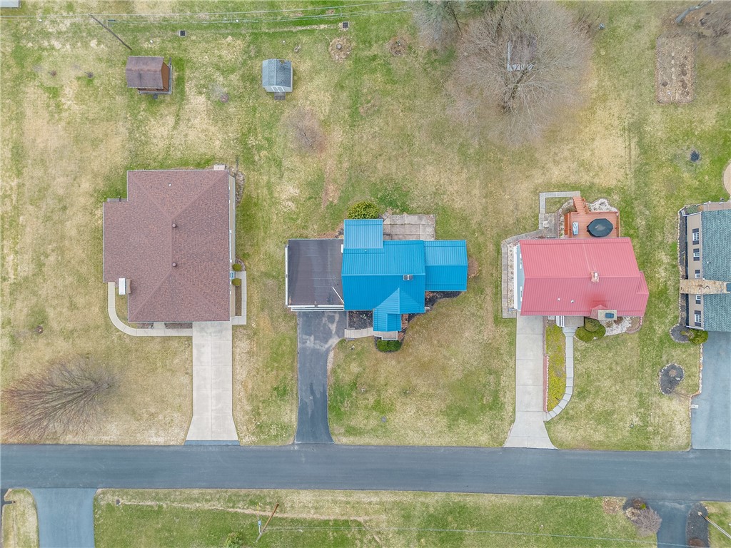 Westmont Hilltop School District, Pennsylvania 15905, United States, 3 Bedrooms Bedrooms, ,3 BathroomsBathrooms,Residential,Active,89369