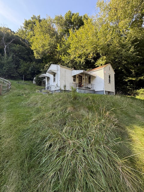 Photo for 1110 Tevebaugh Hollow Road