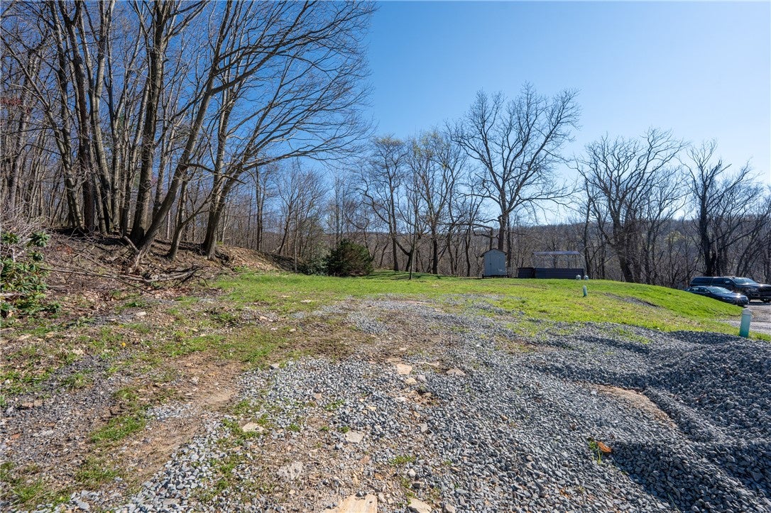 221 Malvina Ln