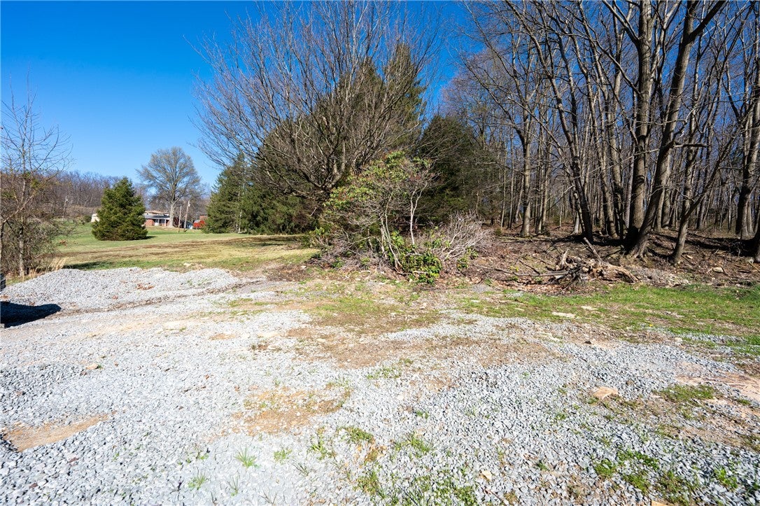 221 Malvina Ln