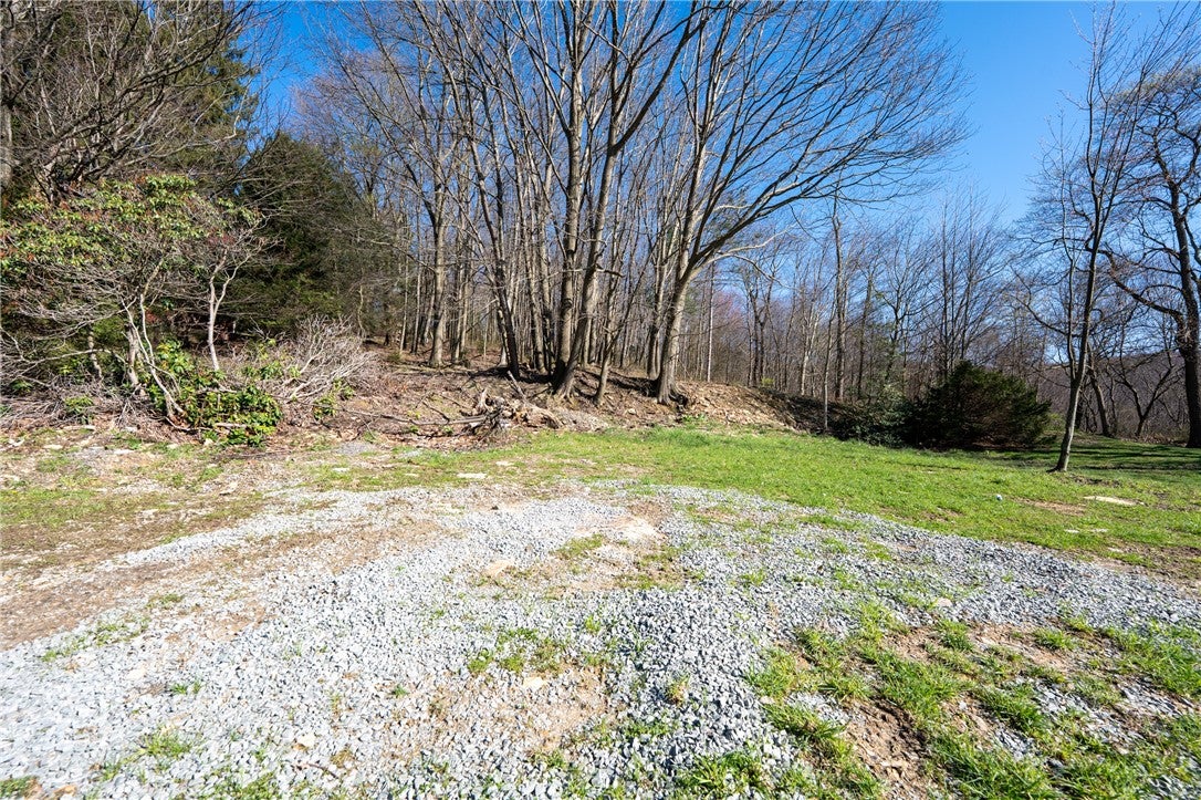 221 Malvina Ln