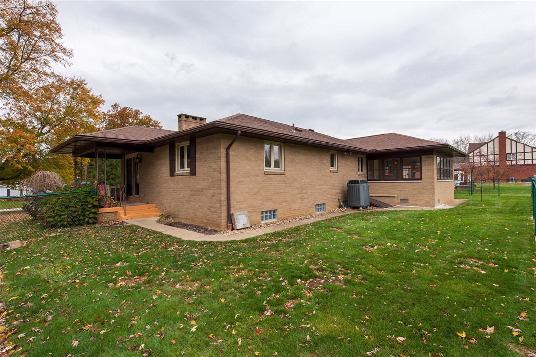 Allegheny Twp, Pennsylvania 15656, United States, 3 Bedrooms Bedrooms, ,2 BathroomsBathrooms,Residential,Active,233830