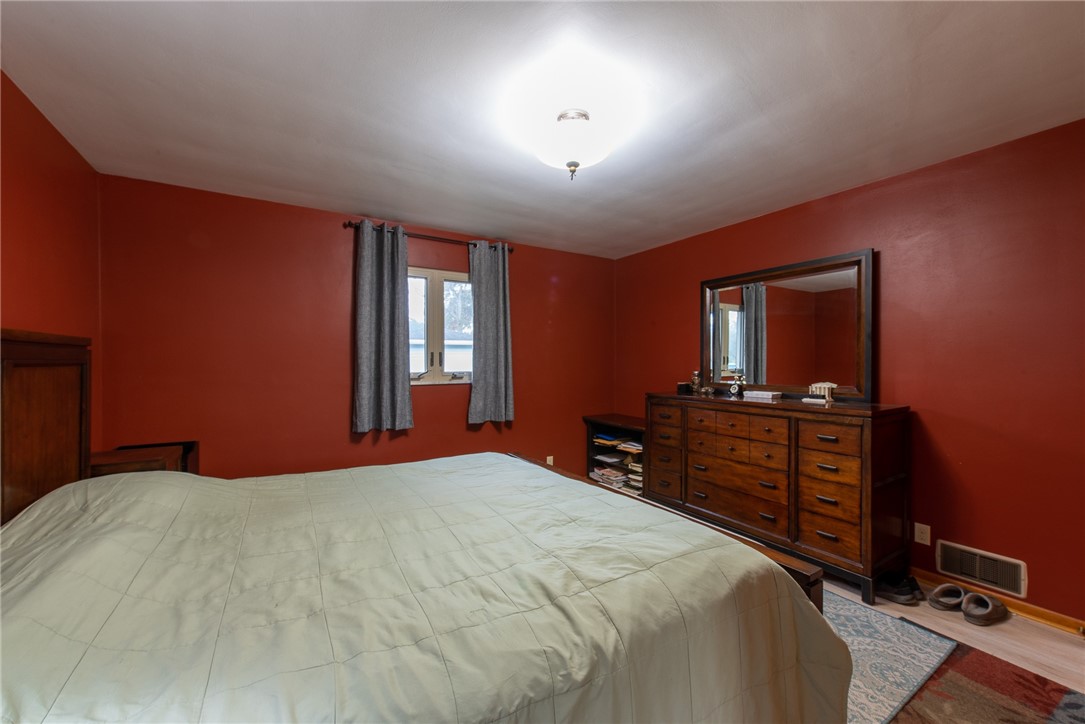 Allegheny Twp, Pennsylvania 15656, United States, 3 Bedrooms Bedrooms, ,2 BathroomsBathrooms,Residential,Active,233830