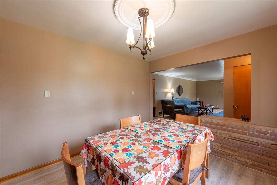 Allegheny Twp, Pennsylvania 15656, United States, 3 Bedrooms Bedrooms, ,2 BathroomsBathrooms,Residential,Active,233830