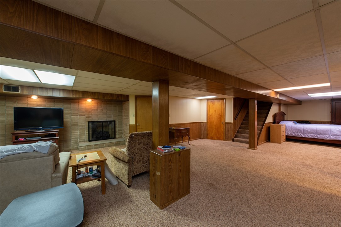 Allegheny Twp, Pennsylvania 15656, United States, 3 Bedrooms Bedrooms, ,2 BathroomsBathrooms,Residential,Active,233830