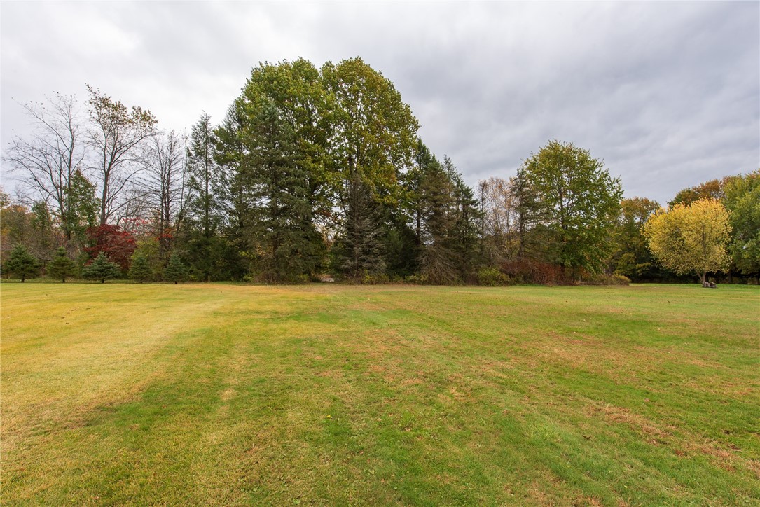 Allegheny Twp, Pennsylvania 15656, United States, 3 Bedrooms Bedrooms, ,2 BathroomsBathrooms,Residential,Active,233830