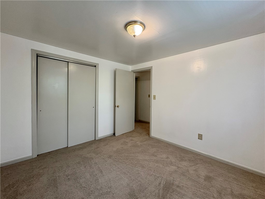 Ohioville, Pennsylvania 15059, United States, 2 Bedrooms Bedrooms, ,1 BathroomBathrooms,Residential,Active,202598