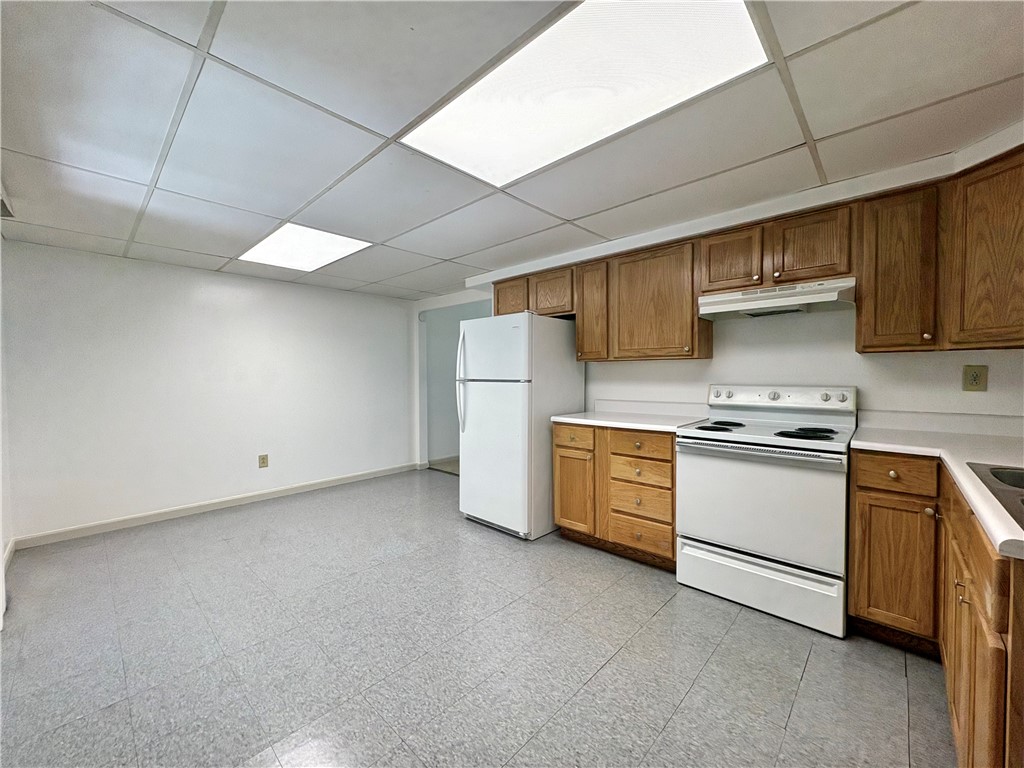 Ohioville, Pennsylvania 15059, United States, 2 Bedrooms Bedrooms, ,1 BathroomBathrooms,Residential,Active,202598