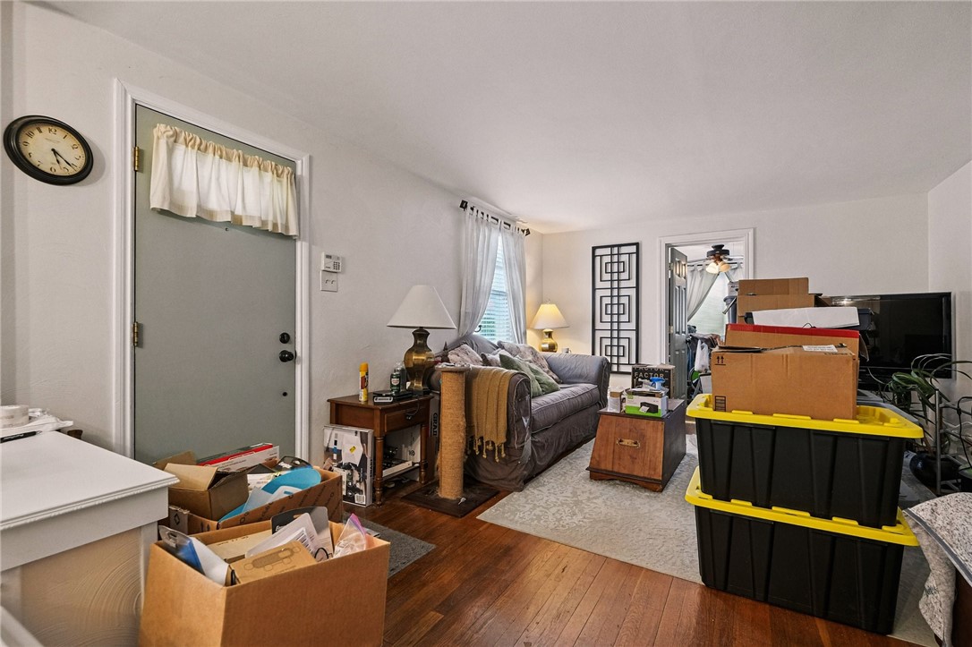 212 Kleber Rd