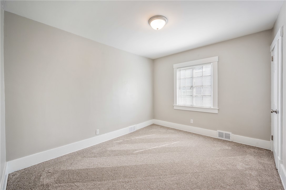 298 Mcclure Ave Ave, Sharon, Pennsylvania image 21