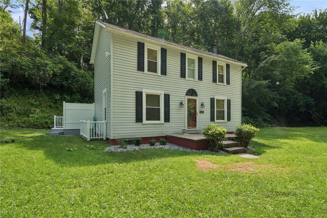 Photo 1 of 30 — 1071 Paintertown Rd, North Huntingdon, PA 15642
