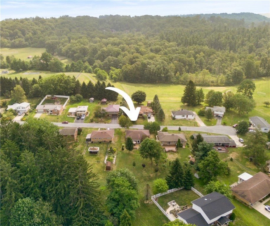 Westmont Hilltop School District, Pennsylvania 15905, United States, 2 Bedrooms Bedrooms, ,2 BathroomsBathrooms,Residential,Pending,188202