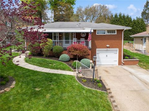 Photo of 11 Lynn Lee Dr, Greensburg, PA 15601 (MLS # 1752641)