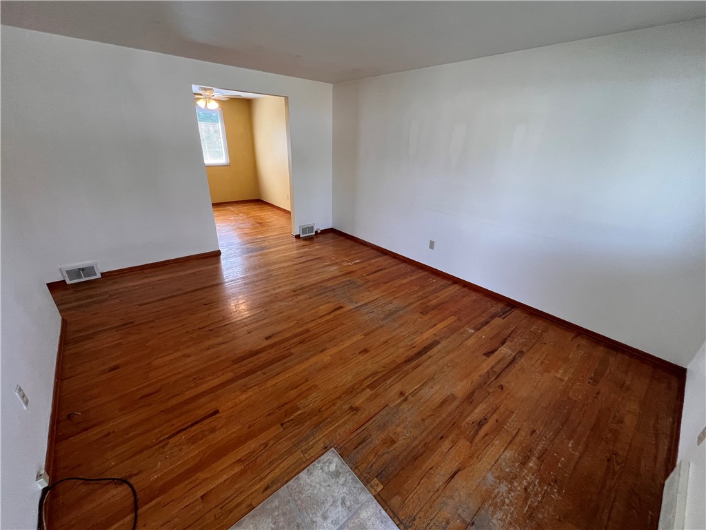 Penn Hills, Pennsylvania 15235, United States, 3 Bedrooms Bedrooms, ,1 BathroomBathrooms,Residential,Active,189991