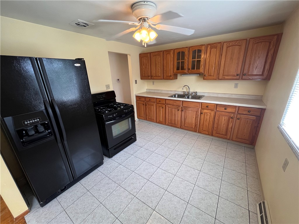 Penn Hills, Pennsylvania 15235, United States, 3 Bedrooms Bedrooms, ,1 BathroomBathrooms,Residential,Active,189991