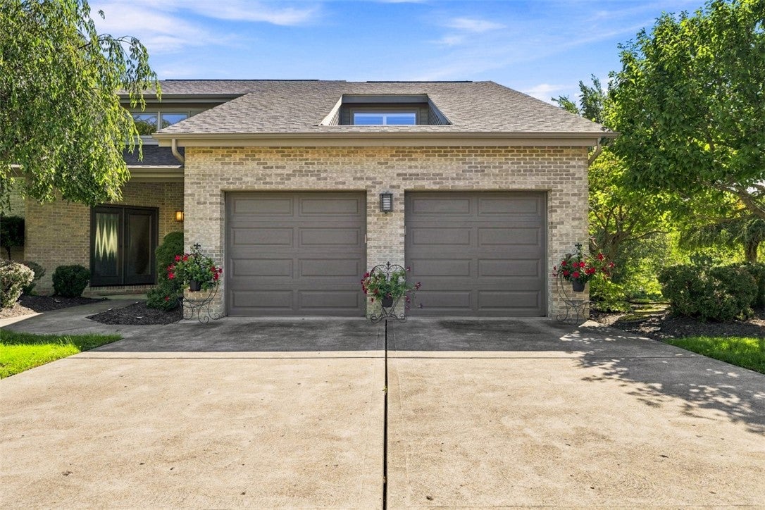 106 Sandlewood Dr