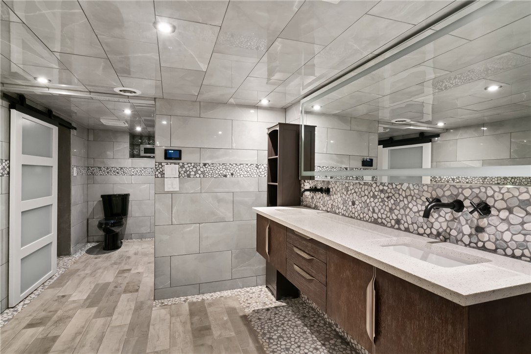 Indiana Twp, Pennsylvania 15238, United States, 5 Bedrooms Bedrooms, ,5 BathroomsBathrooms,Residential,Active,219756