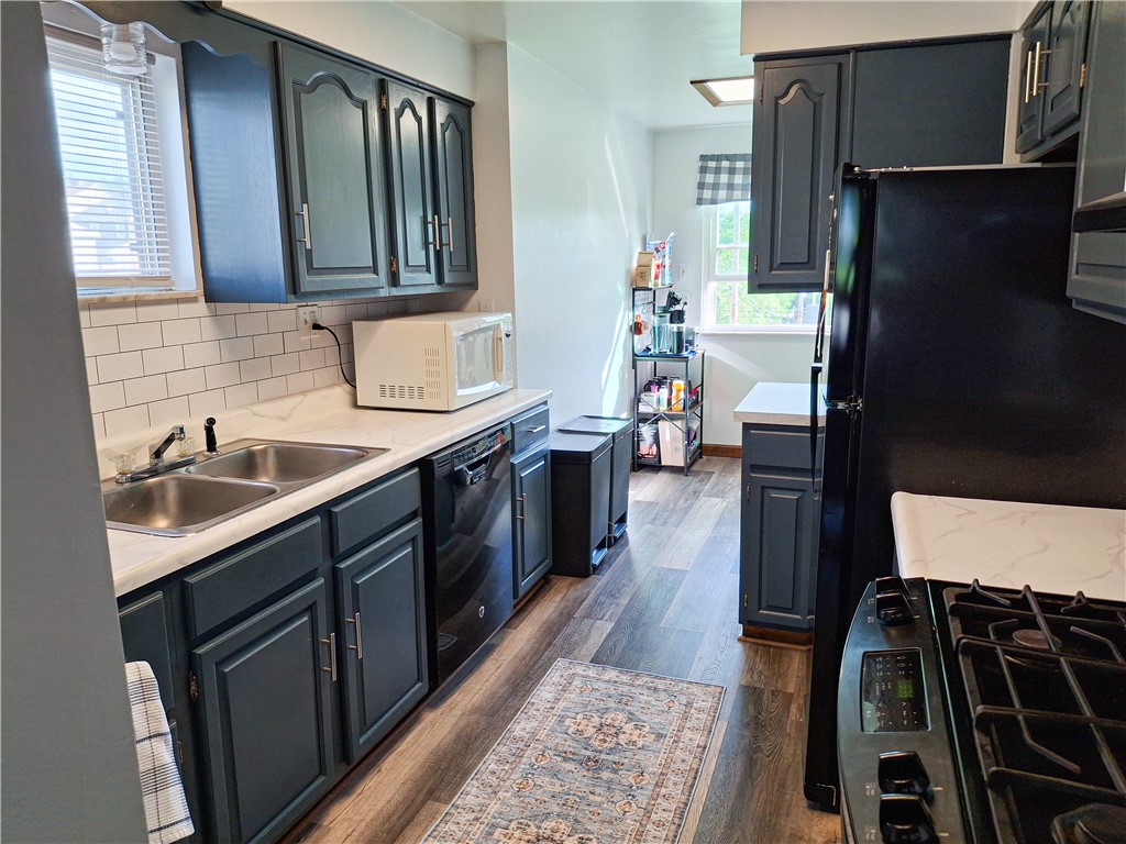 Brookline, Pennsylvania 15226, United States, 4 Bedrooms Bedrooms, ,2 BathroomsBathrooms,Residential,Active,138246