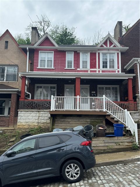 Photo of 211 Chesterfield Rd, Pittsburgh, PA 15213 (MLS # 1750936)
