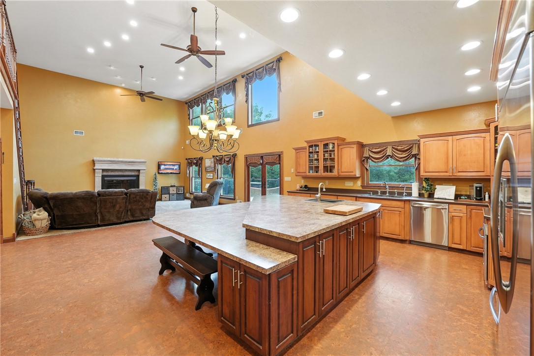 158 Skyview Dr