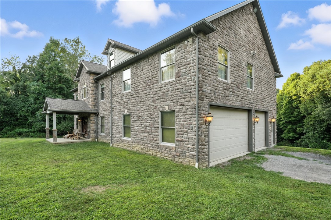 158 Skyview Dr