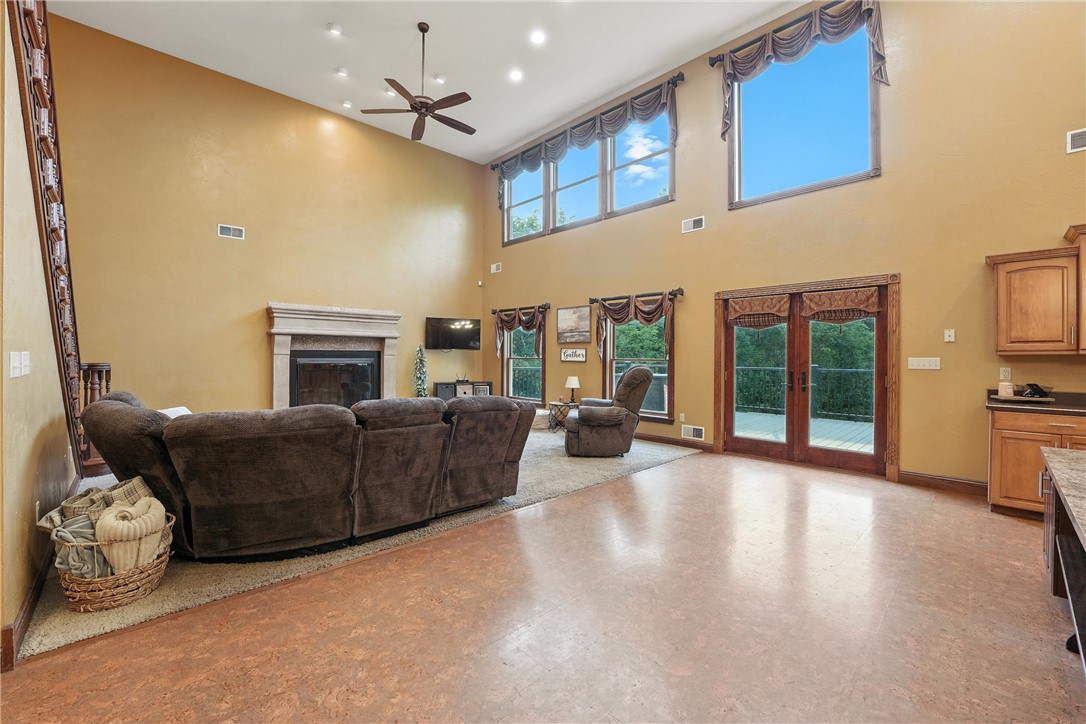 158 Skyview Dr