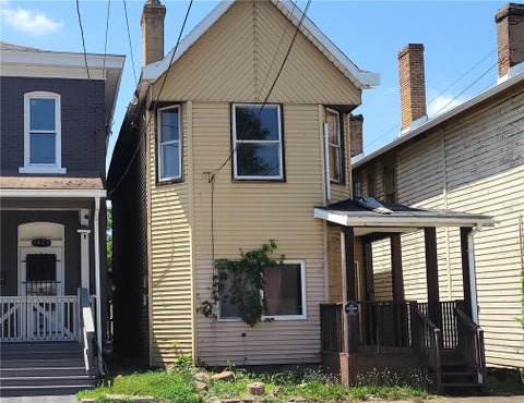 Photo of 1425 3rd Ave, Beaver Falls, PA 15010 (MLS # 1763026)