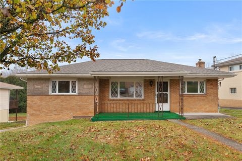 Photo of 313 Benchoff St, Elizabeth, PA 15037 (MLS # 1735689)