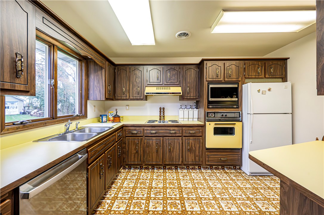 Hempfield Twp - Wml, Pennsylvania 15672, United States, ,Residential,Contingent,53450