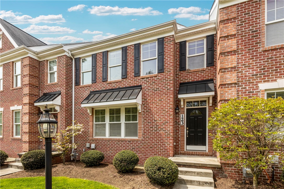 123 Shenot Rd