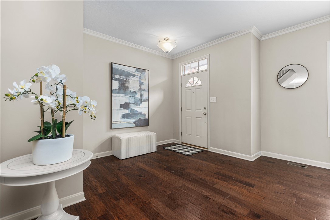 123 Shenot Rd