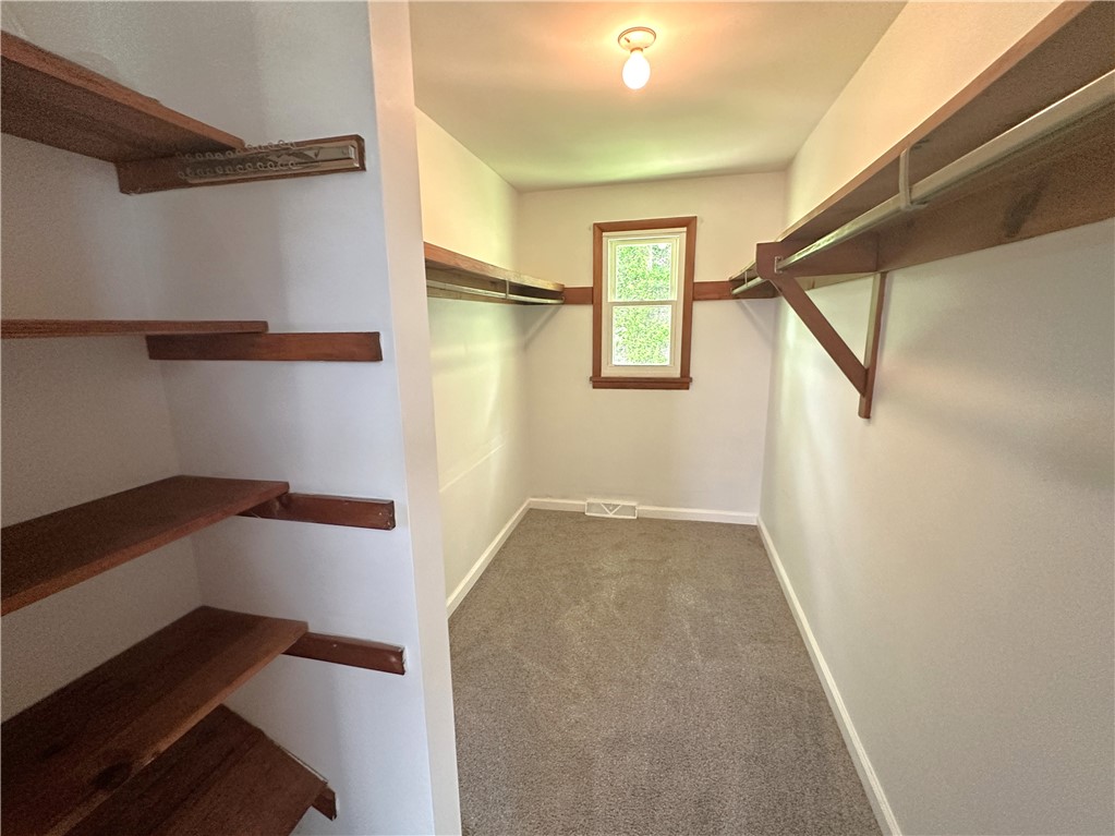 831 Ridge Avenue Ave, Jeannette, Pennsylvania image 15