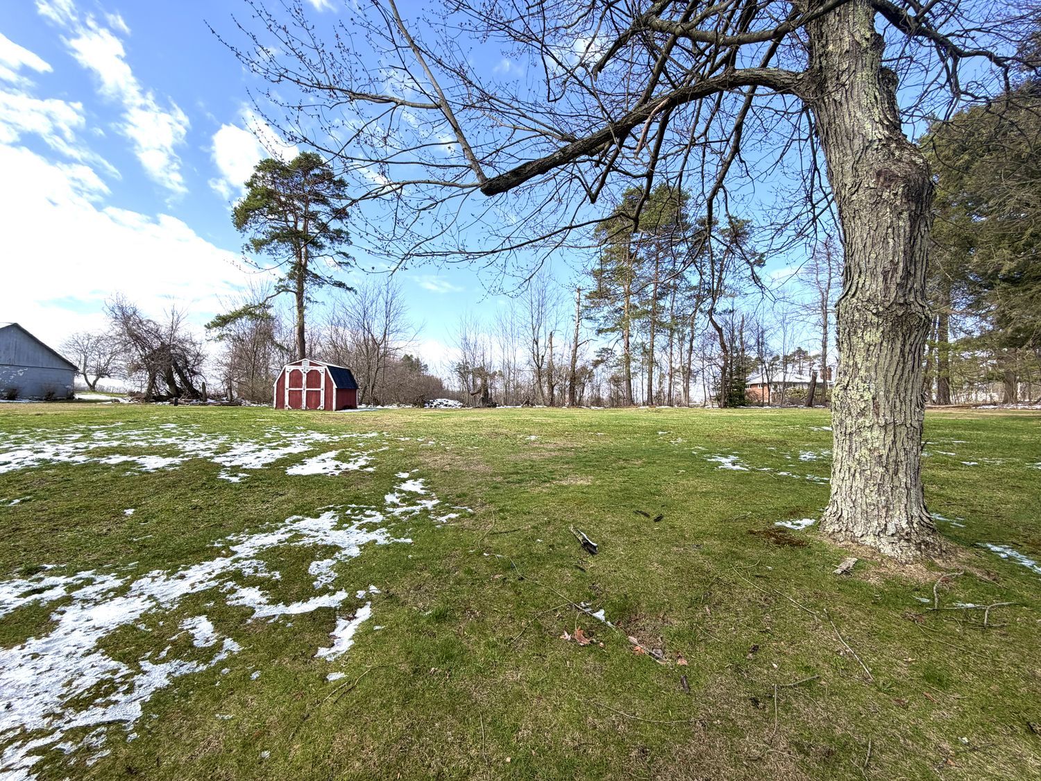 670 N Perry Highway N