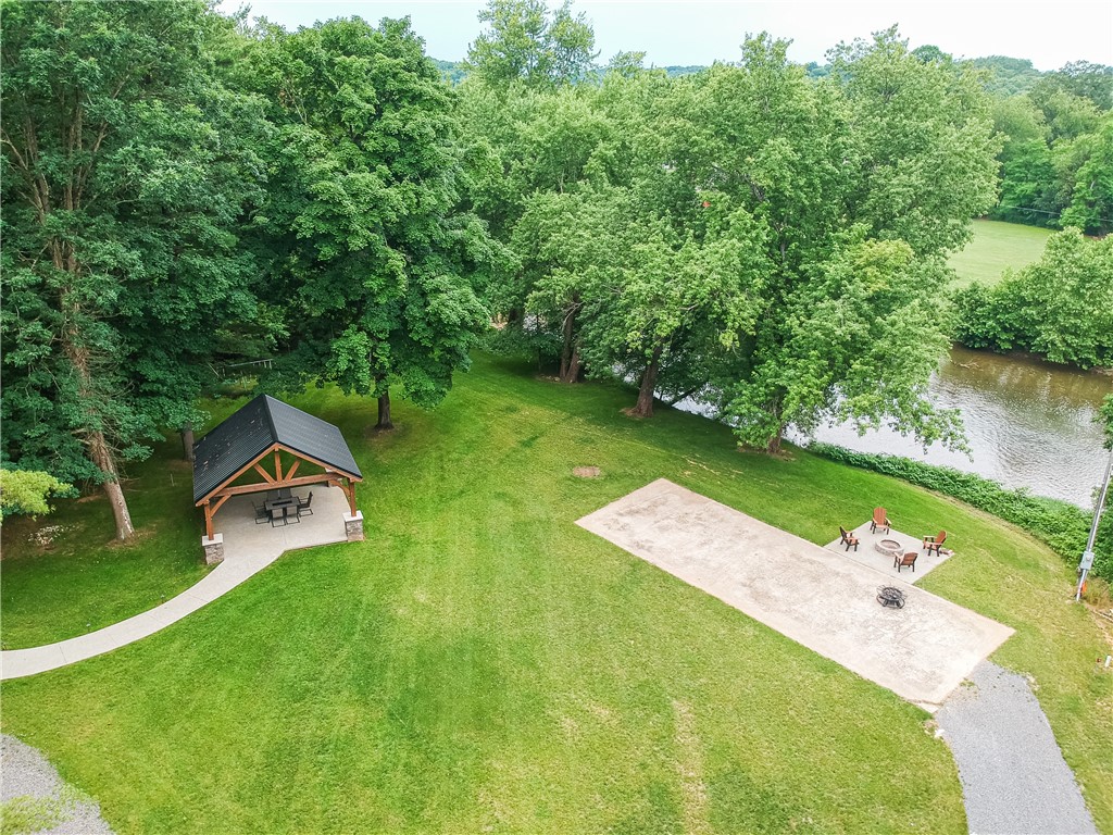 482 Shadyrest Rd