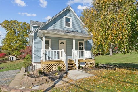 Photo of 2317 W Hardies Rd, Gibsonia, PA 15044 (MLS # 1727733)