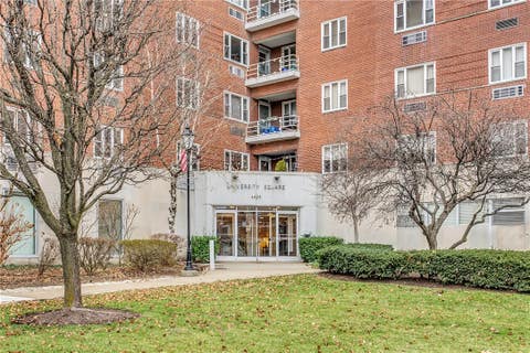 Photo for 4625 Fifth Avenue 605